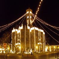 Hallettsville Courthouse at Christmas